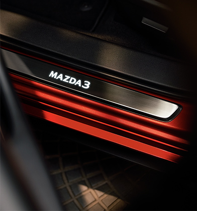 Pisa alfombra iluminada Mazda 3