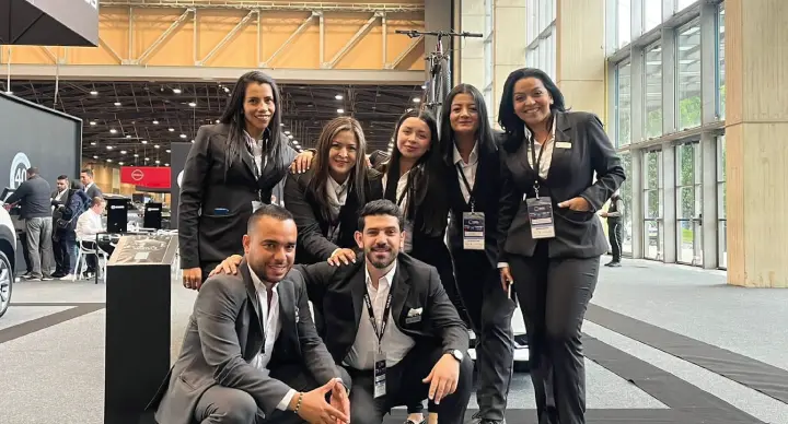 Equipo Comercial Concesionario Chía